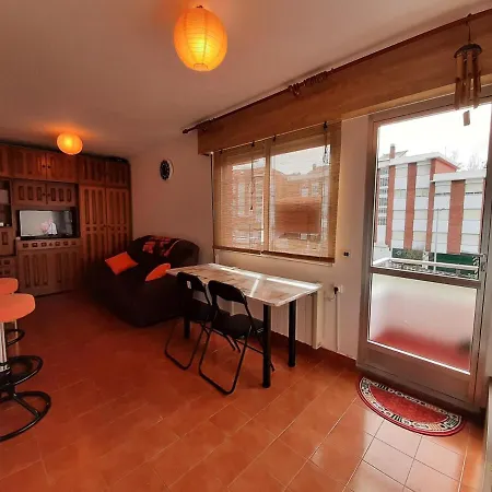 Playa De Ber アパート *